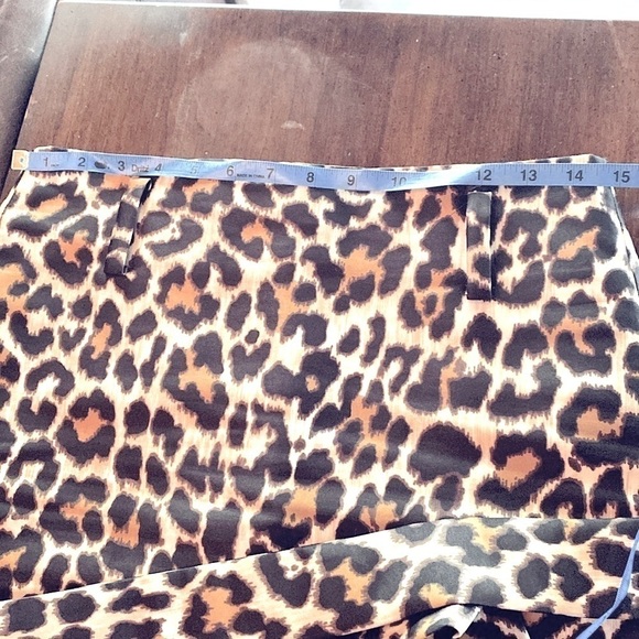 J Crew Animal Print Skirt W/Belt, Size 2 - Picture 5 of 10